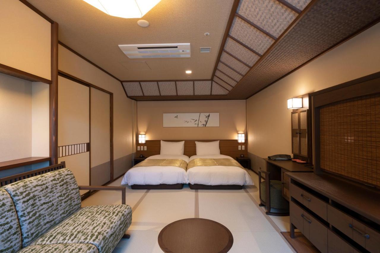 Hotel Jozankei Onsen Yurakusoan Sapporo Zewnętrze zdjęcie